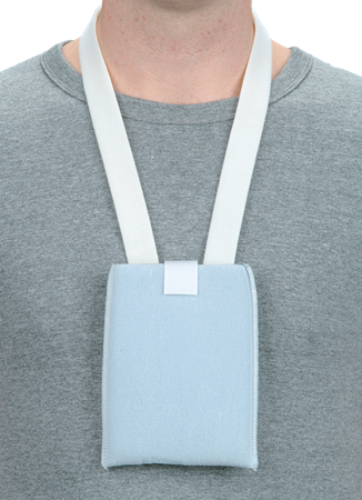 DEROYAL FOAM TELEMETRY POUCH WITHOUT TORSO STRAP (PACKAGING - CASE) (DIMENSIONS - 6¼” L x 4½” W)